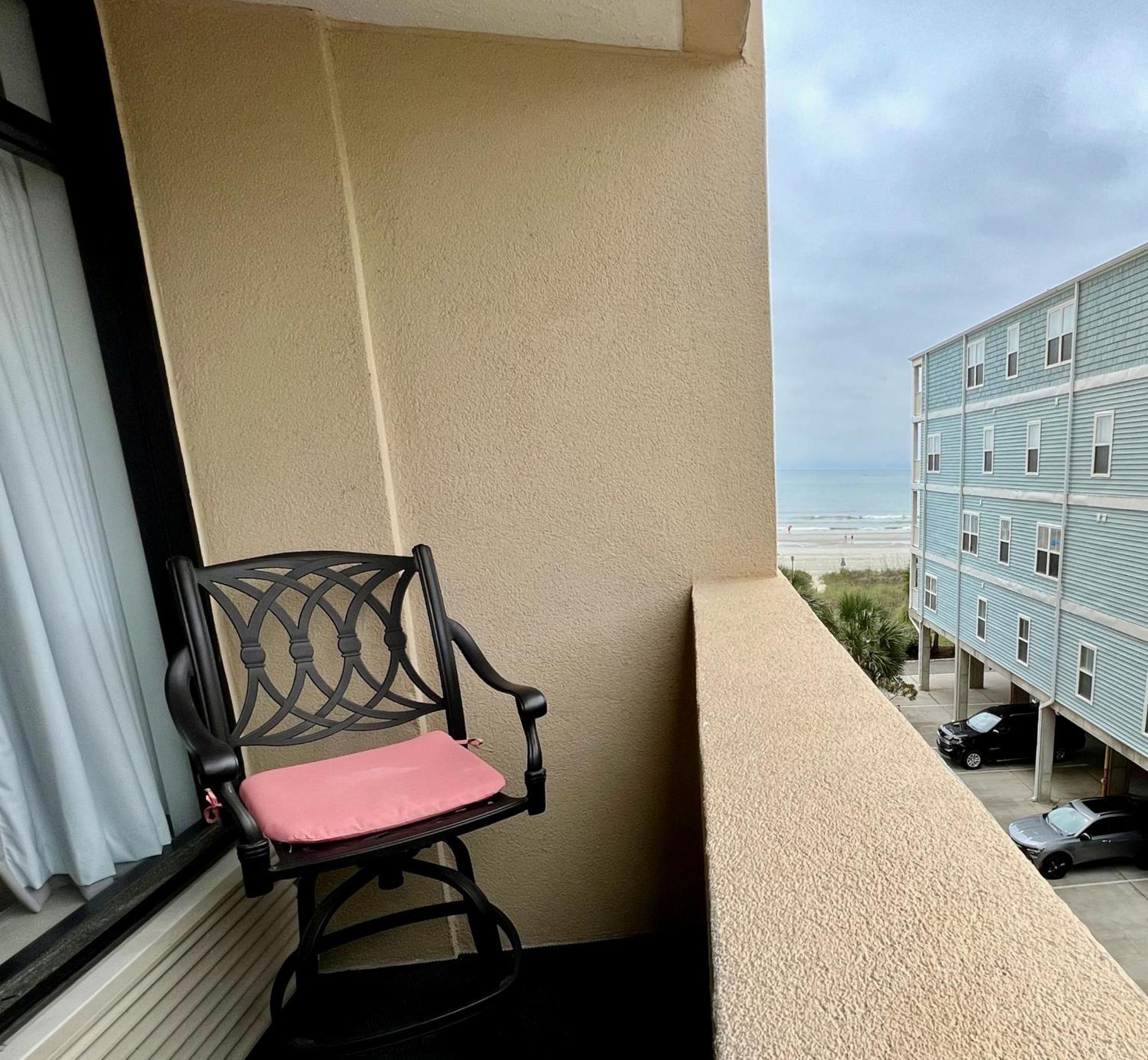 Oceanview Condo With Pool, Hot Tub, Balcony, Right On The Beach Myrtle Beach Exterior foto